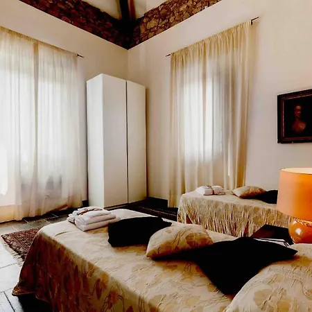 Location Sardinia Borgo Antico Xix Feriehus *